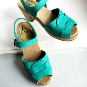 Lotta Peep Toe Clog in Turquoise Vegan Leather 39